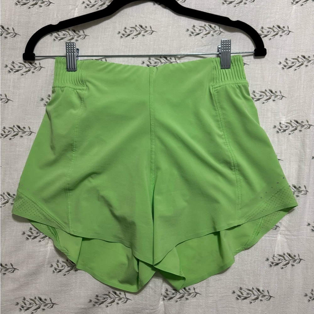 Lululemon hotty hot shorts - Picture 2 of 4